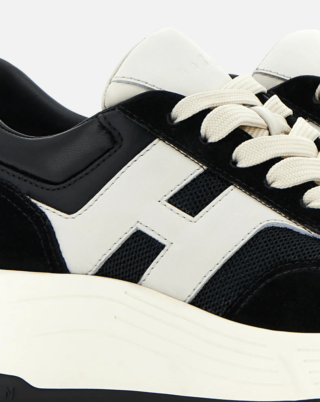 Hogan | Sneakers – The Bank Hogan | Sneakers – The Bank